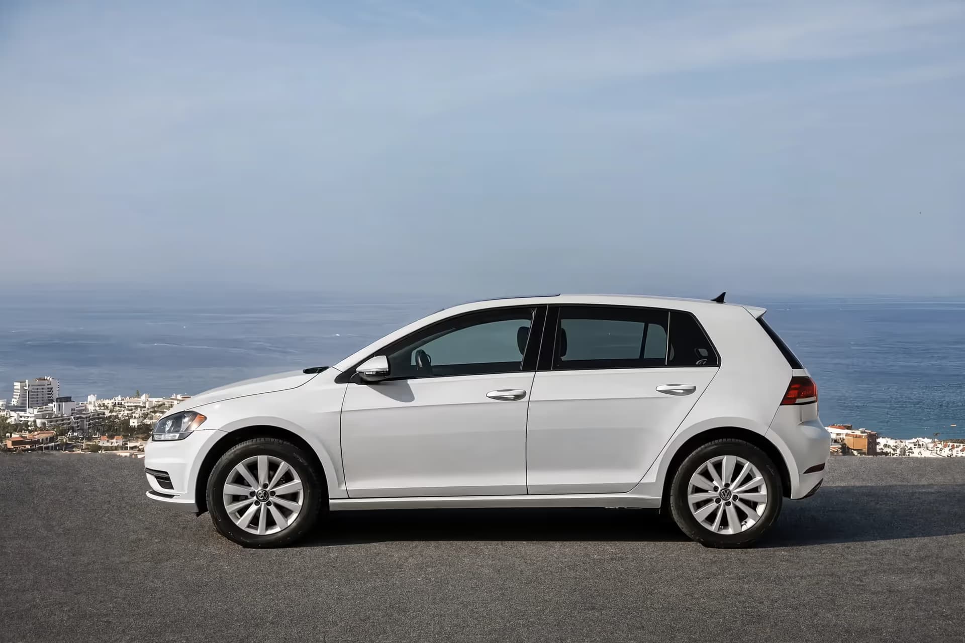 Прокат VW VW Golf в Tenerife